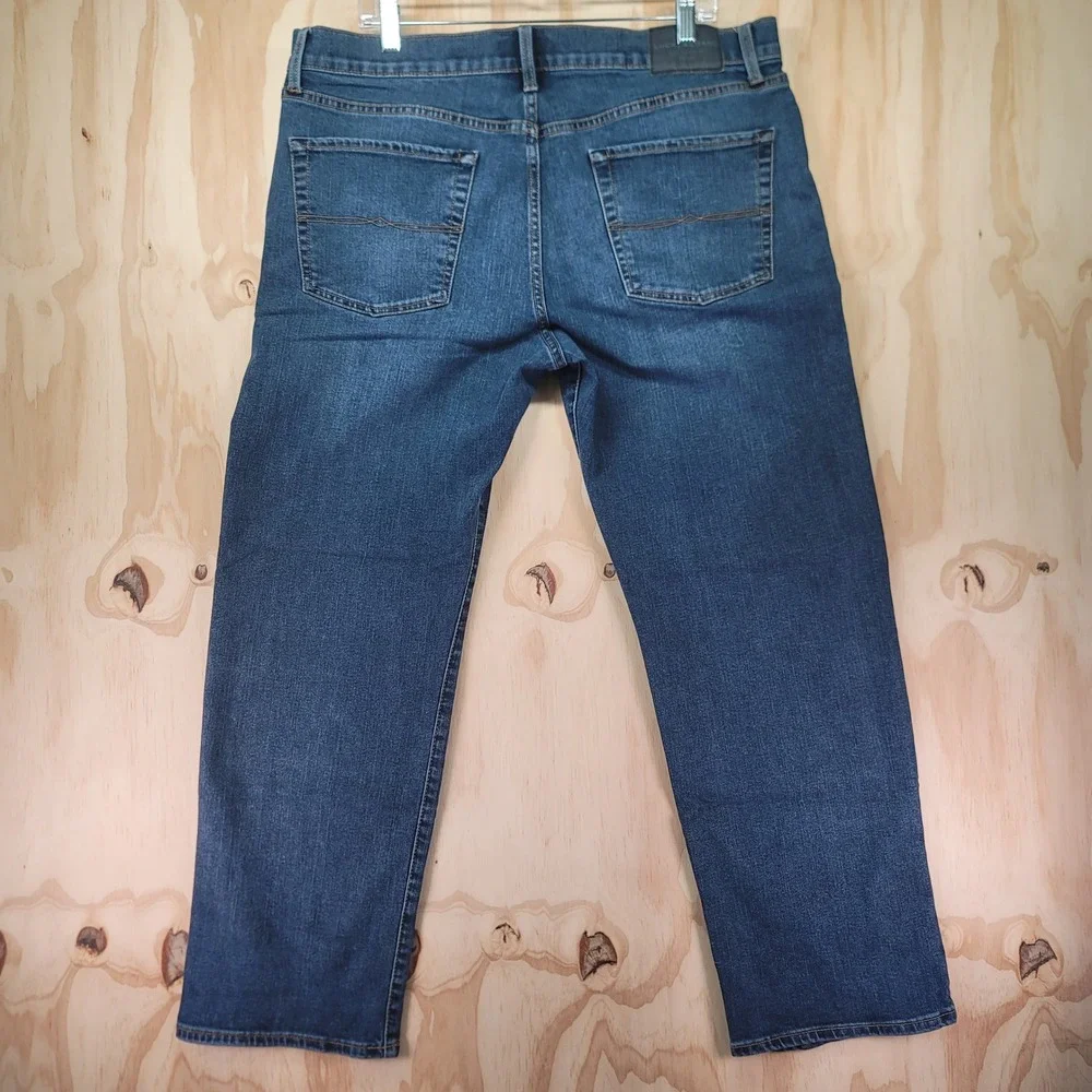 Lucky Brand Jeans Mens 38x29 Blue Excellent 363 Vintage Straight Stretch Denim‎